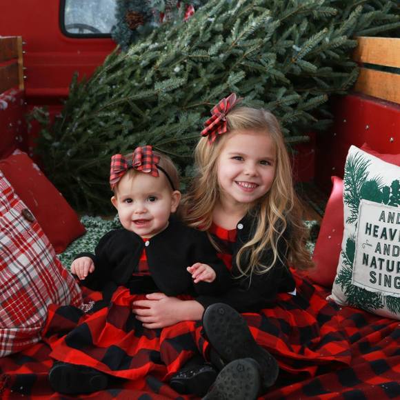 Meet your Posher, Lisa - Picture 1 of 1